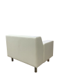 Фото 3: Кресло «Флагман», экокожа Pegaso, молочное